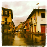 Piazza Umberto I e Via San Sebastiano sotto la pioggia
