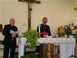 Funzione religiosa con Don Gino Barbieri e il Vescovo