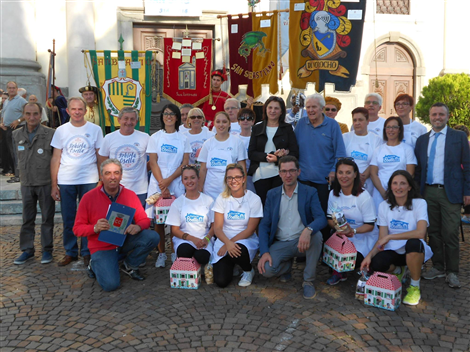 Foto di gruppo - Palio della Robiola Osella