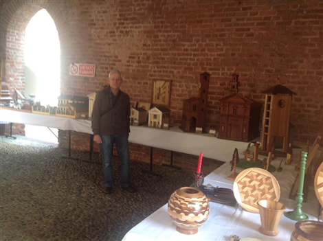 Esposizione delle opere di Amando Colombano