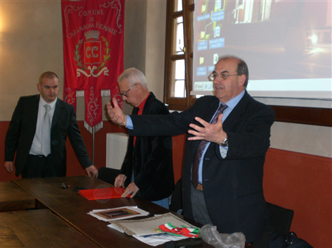 Da sinistra, l'Assessore Chiaraviglio, il Sig. Concio e il Sindaco Riu