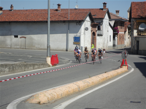 Passaggio in Piazza IV Novembre