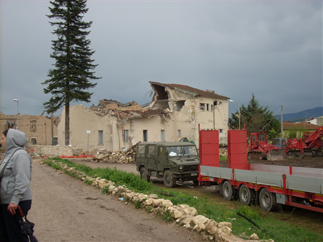 Immagini dei luoghi colpiti dal sisma