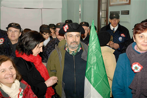 In primo piano, da sinistra, il Vice Sindaco Maria Coppola e l'Assessore Daniele