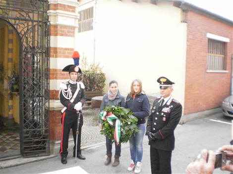 Davanti alla Cappella della Sacra Famiglia