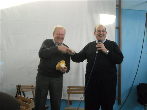 Consegna premio "Cara&Magna" a Giovanni Badellino (18/12/2011)