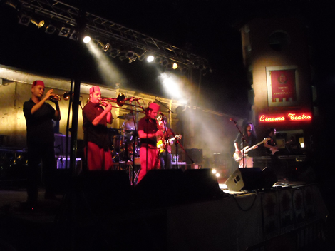 I Figli di Madre Ignota sul palco del Fantarock