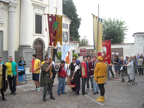 I labari dei Cantun in gara