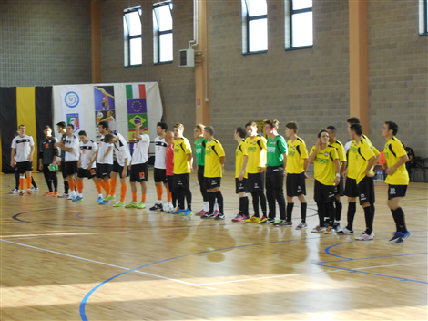Inaugurazione nuovo parquet del Palasport - Amichevole calcio a 5 CLD Carmagnola vs. Asti