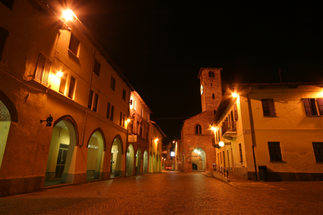 Via Luigi Ornato di notte